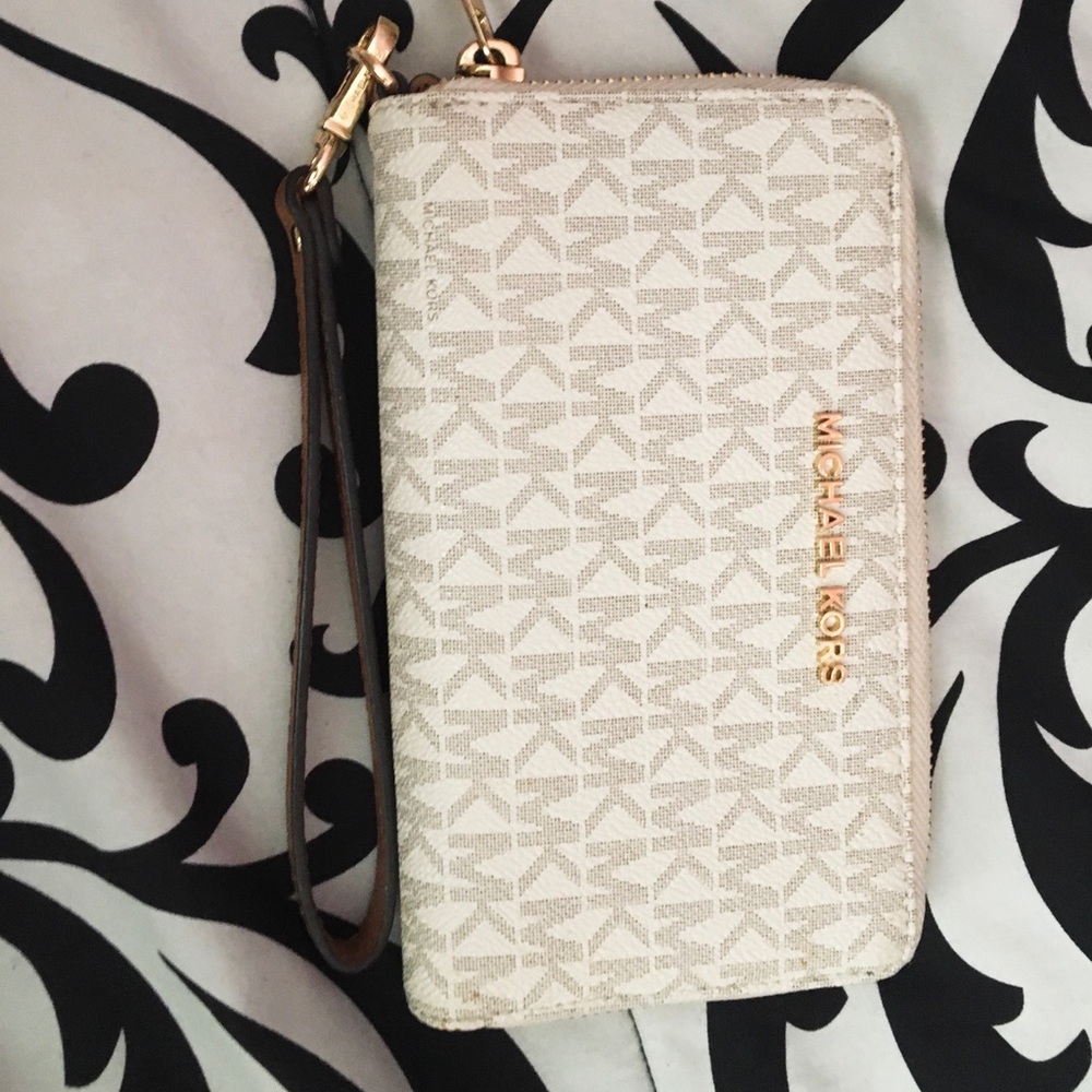 Michael Kors phone case/wallet